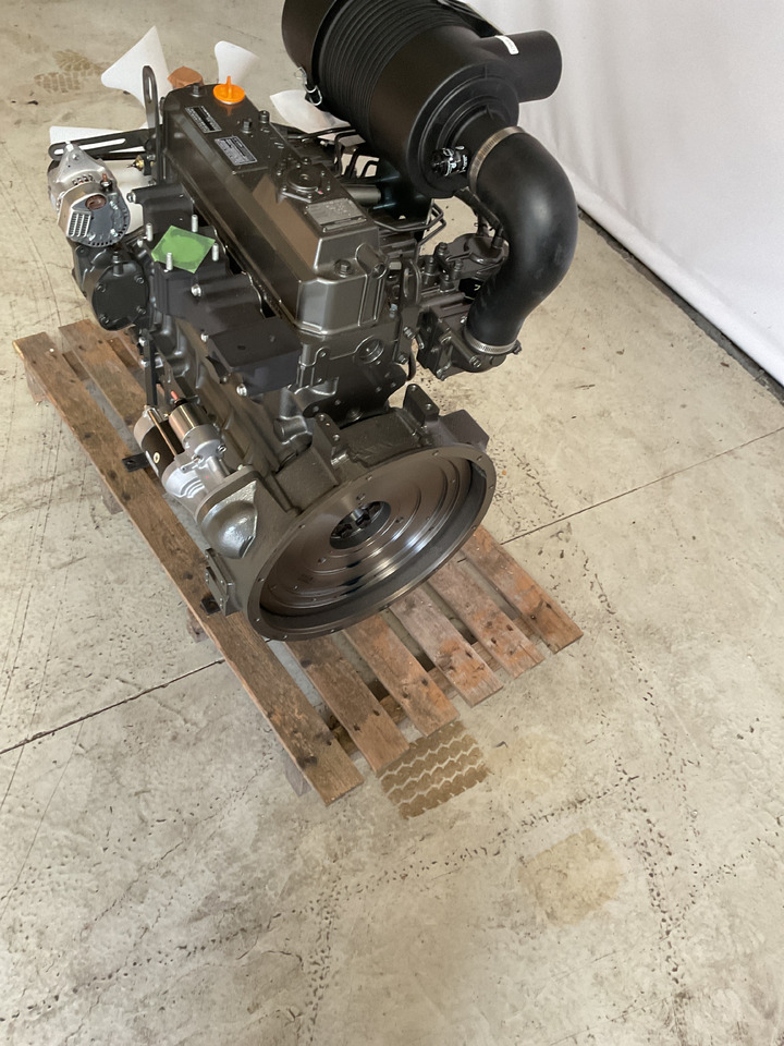 Motor nuevo Yanmar 4TNV98: foto 9 Motor nuevo Yanmar 4TNV98: foto 9
