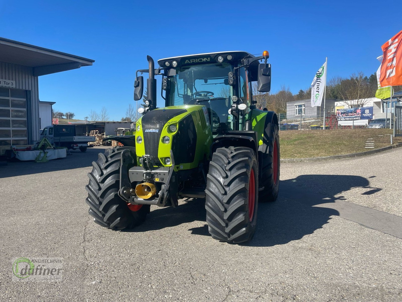 CLAAS Arion 550 CEBIS CMATIC - Tractor: foto 2 CLAAS Arion 550 CEBIS CMATIC - Tractor: foto 2