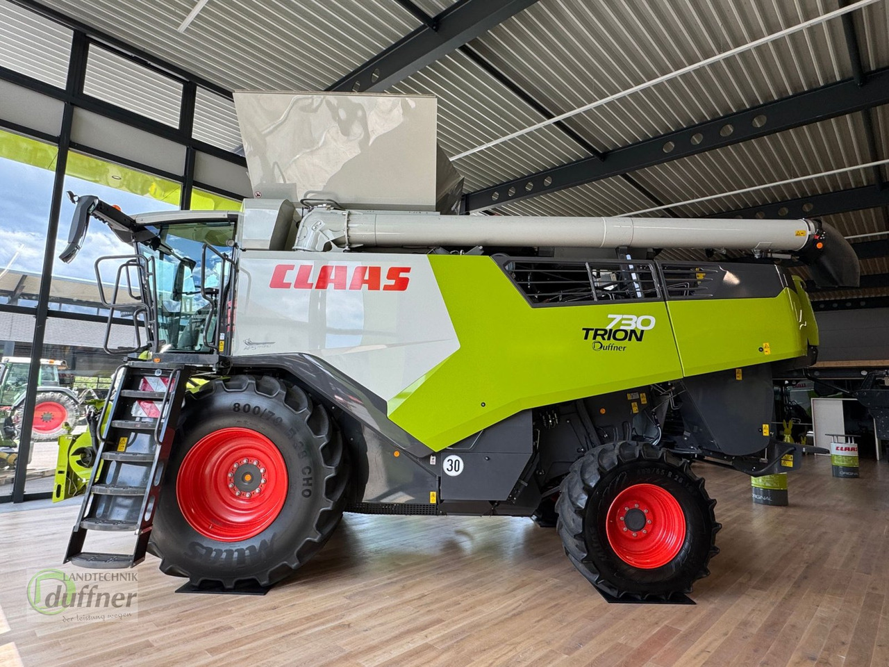 CLAAS Trion 730 - Cosechadora de granos: foto 1 CLAAS Trion 730 - Cosechadora de granos: foto 1