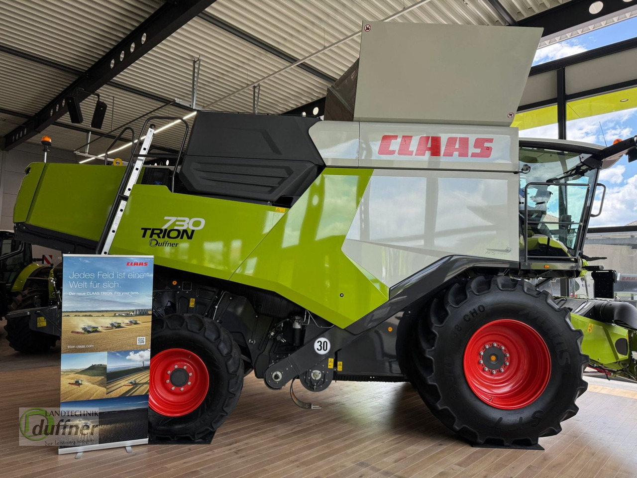 CLAAS Trion 730 - Cosechadora de granos: foto 2 CLAAS Trion 730 - Cosechadora de granos: foto 2