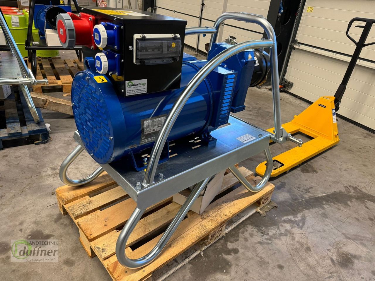 Mecc alte 24 bis 63 KvA - Generador industriale: foto 2 Mecc alte 24 bis 63 KvA - Generador industriale: foto 2