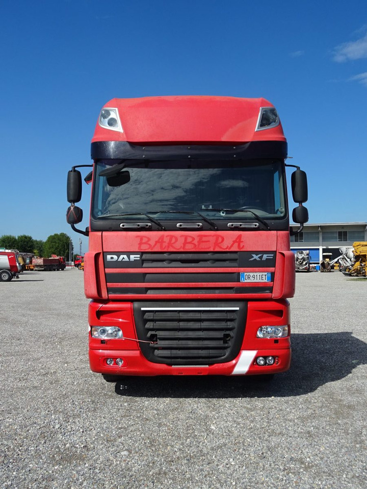 DAF XF 105.480 - Cabeza tractora: foto 5 DAF XF 105.480 - Cabeza tractora: foto 5