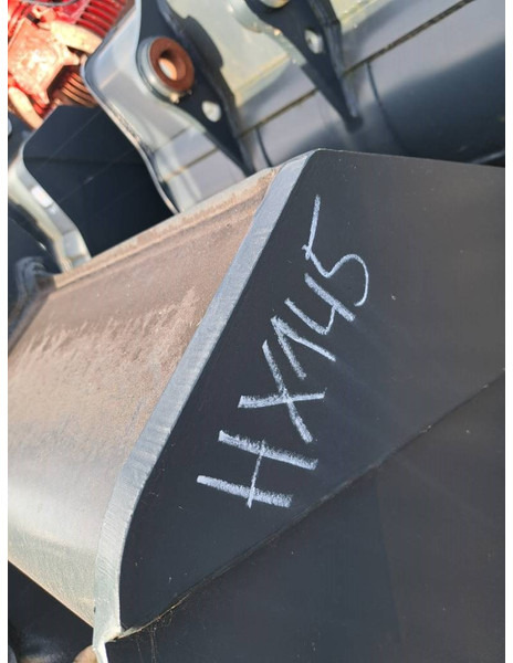 Hyundai Excavator Digging Bucket 140, 61K4-30701 - Cazo para Maquinaria de construcción: foto 4 Hyundai Excavator Digging Bucket 140, 61K4-30701 - Cazo para Maquinaria de construcción: foto 4