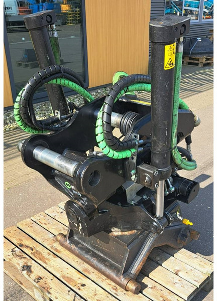 STEELWRIST Tiltrotator X20 CW20 HW180 - Implemento para Maquinaria de construcción: foto 5 STEELWRIST Tiltrotator X20 CW20 HW180 - Implemento para Maquinaria de construcción: foto 5