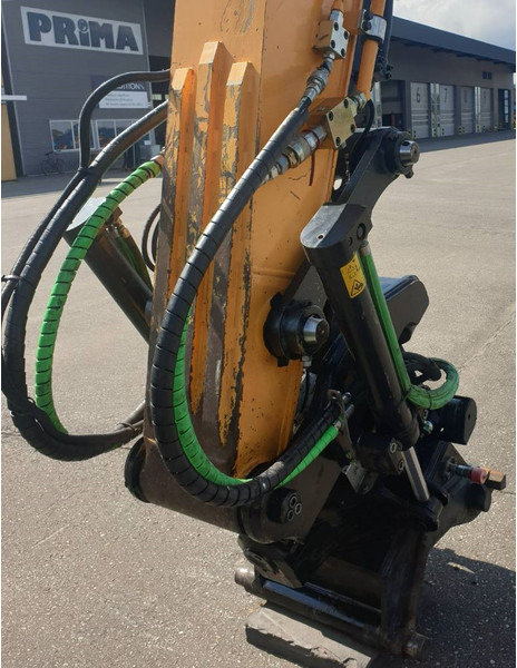 STEELWRIST Tiltrotator X20 CW20 HW180 - Implemento para Maquinaria de construcción: foto 3 STEELWRIST Tiltrotator X20 CW20 HW180 - Implemento para Maquinaria de construcción: foto 3