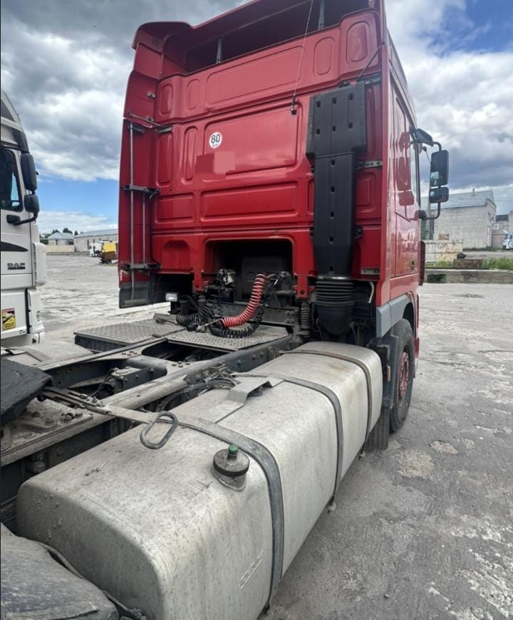 DAF XF 95 - Cabeza tractora: foto 4 DAF XF 95 - Cabeza tractora: foto 4