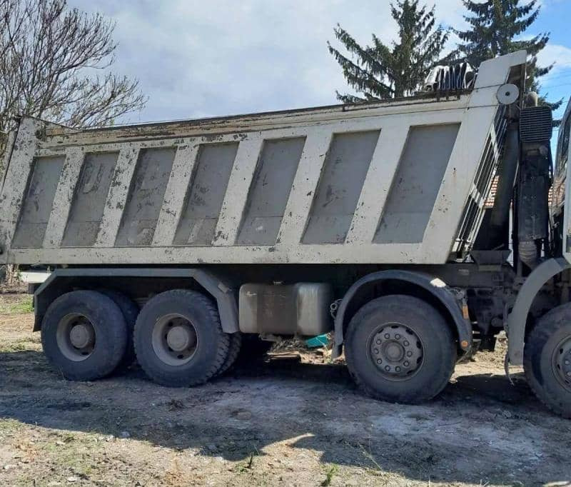 MERCEDES-BENZ Actros 4143 - Camión volquete: foto 4 MERCEDES-BENZ Actros 4143 - Camión volquete: foto 4