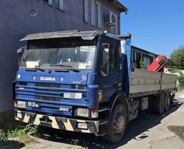 Scania 93 Carne - Camión grúa: foto 1 Scania 93 Carne - Camión grúa: foto 1