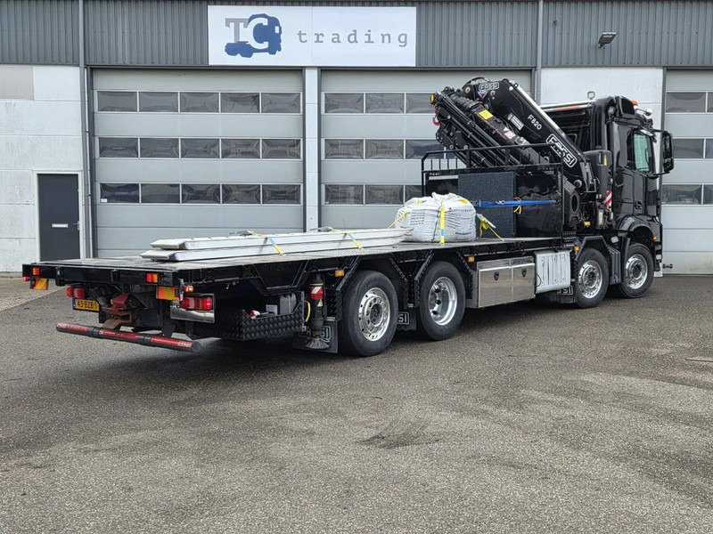 Mercedes-Benz Arocs 8x2 4 Fassi 82TM 2017 euro 6 - Camión grúa: foto 5 Mercedes-Benz Arocs 8x2 4 Fassi 82TM 2017 euro 6 - Camión grúa: foto 5