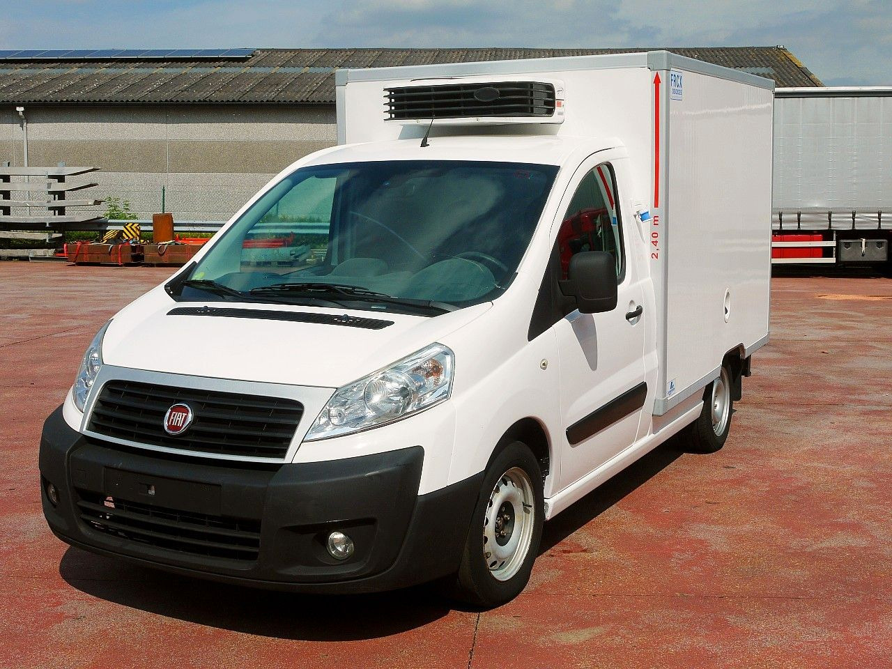 Fiat SCUDO 2.0 KUHLKOFFER CARRIER XARIOS 200 -20C - Furgoneta frigorifica: foto 5 Fiat SCUDO 2.0 KUHLKOFFER CARRIER XARIOS 200 -20C - Furgoneta frigorifica: foto 5
