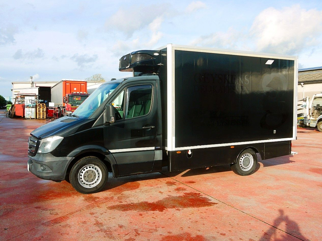 Mercedes-Benz 319 SPRINTER V6 KUHLKOFFER CARRIER PULSOR 600 MT - Furgoneta frigorifica: foto 5 Mercedes-Benz 319 SPRINTER V6 KUHLKOFFER CARRIER PULSOR 600 MT - Furgoneta frigorifica: foto 5