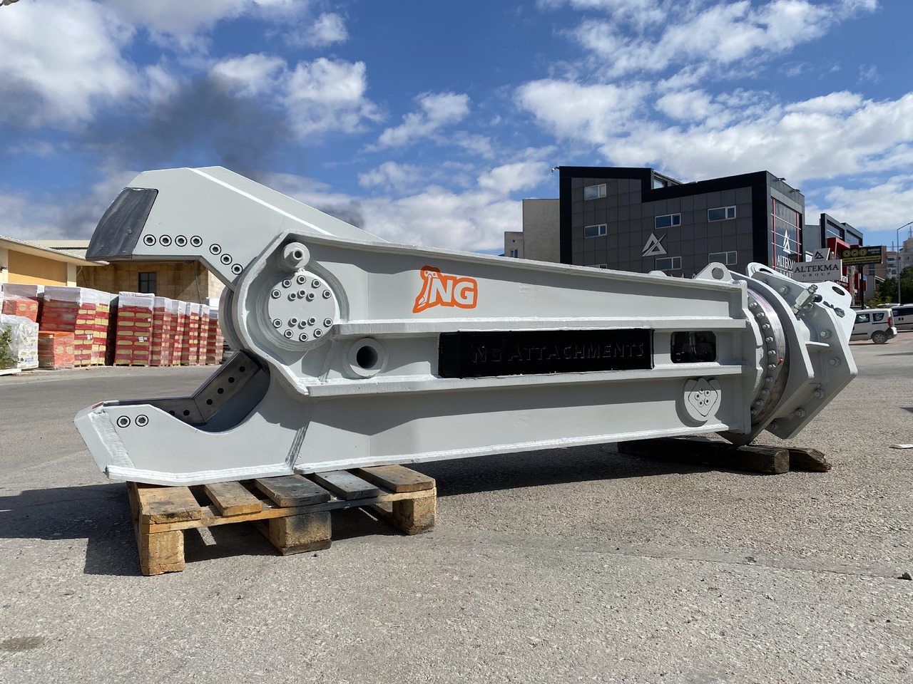 HYDRAULIC SCRAP METAL SHEARS - NG ATTACHMENTS - Martillo hidráulico para Excavadora: foto 3 HYDRAULIC SCRAP METAL SHEARS - NG ATTACHMENTS - Martillo hidráulico para Excavadora: foto 3