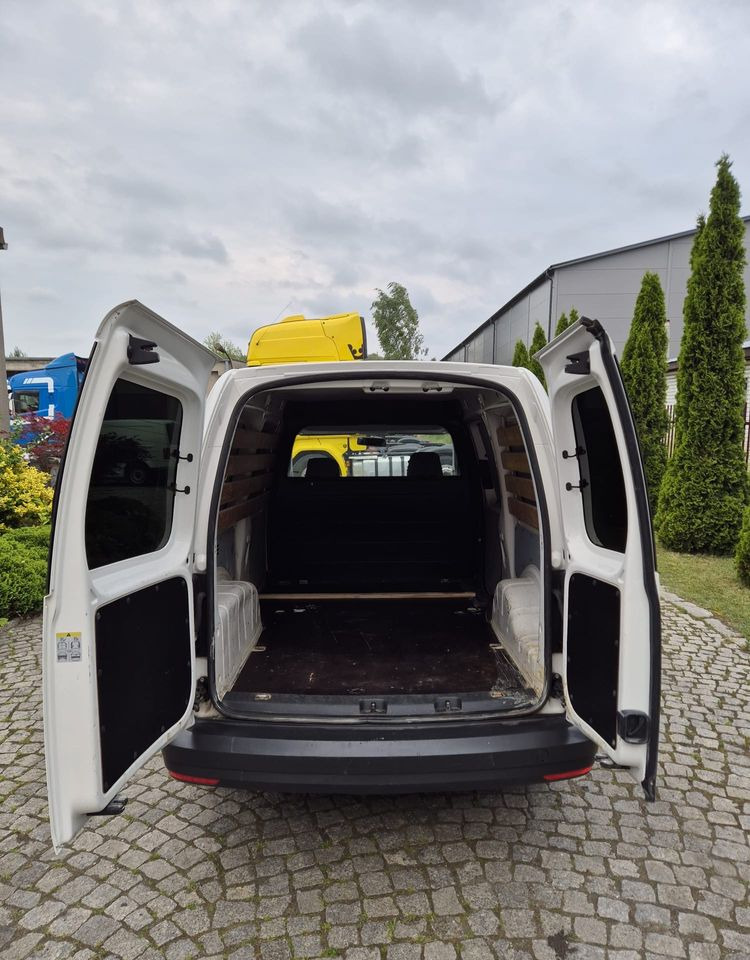 Furgoneta pequeña Volkswagen Caddy Maxi: foto 9