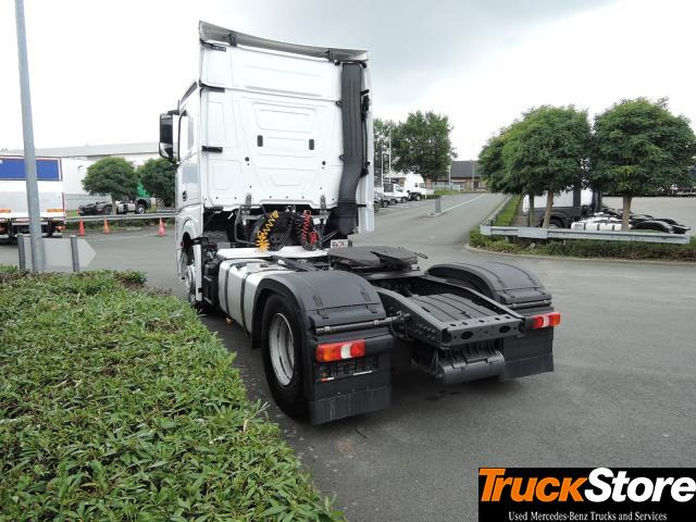 Mercedes-Benz Actros 1843 LS - Cabeza tractora: foto 5 Mercedes-Benz Actros 1843 LS - Cabeza tractora: foto 5