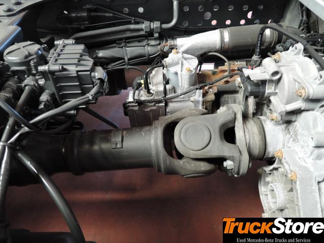 Mercedes-Benz Actros 1845 LS nRL - Cabeza tractora: foto 2 Mercedes-Benz Actros 1845 LS nRL - Cabeza tractora: foto 2