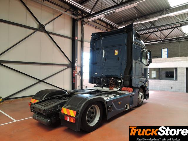 Mercedes-Benz Actros 1845 LS nRL - Cabeza tractora: foto 4 Mercedes-Benz Actros 1845 LS nRL - Cabeza tractora: foto 4
