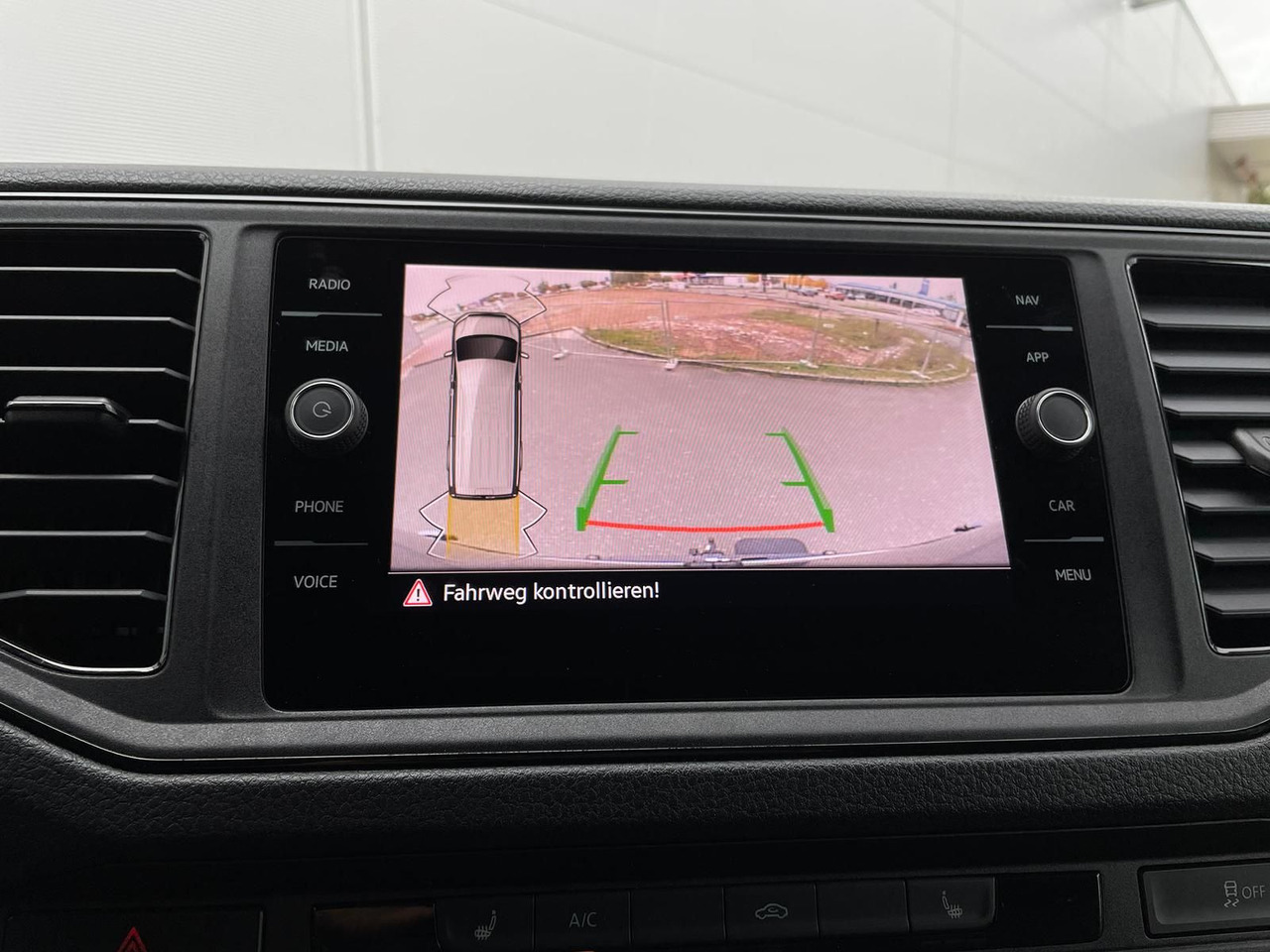 Coche MAN TGE 3.160 L4H3 KASTEN TEMPOMAT AHK SITZHZ DAB: foto 22 Coche MAN TGE 3.160 L4H3 KASTEN TEMPOMAT AHK SITZHZ DAB: foto 22