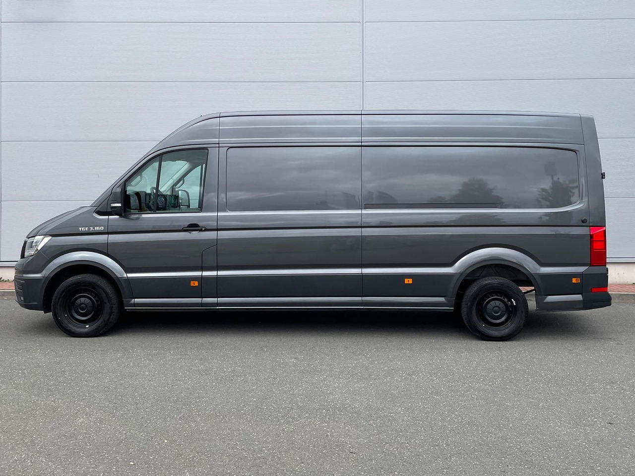 Coche MAN TGE 3.160 L4H3 KASTEN TEMPOMAT AHK SITZHZ DAB: foto 6 Coche MAN TGE 3.160 L4H3 KASTEN TEMPOMAT AHK SITZHZ DAB: foto 6