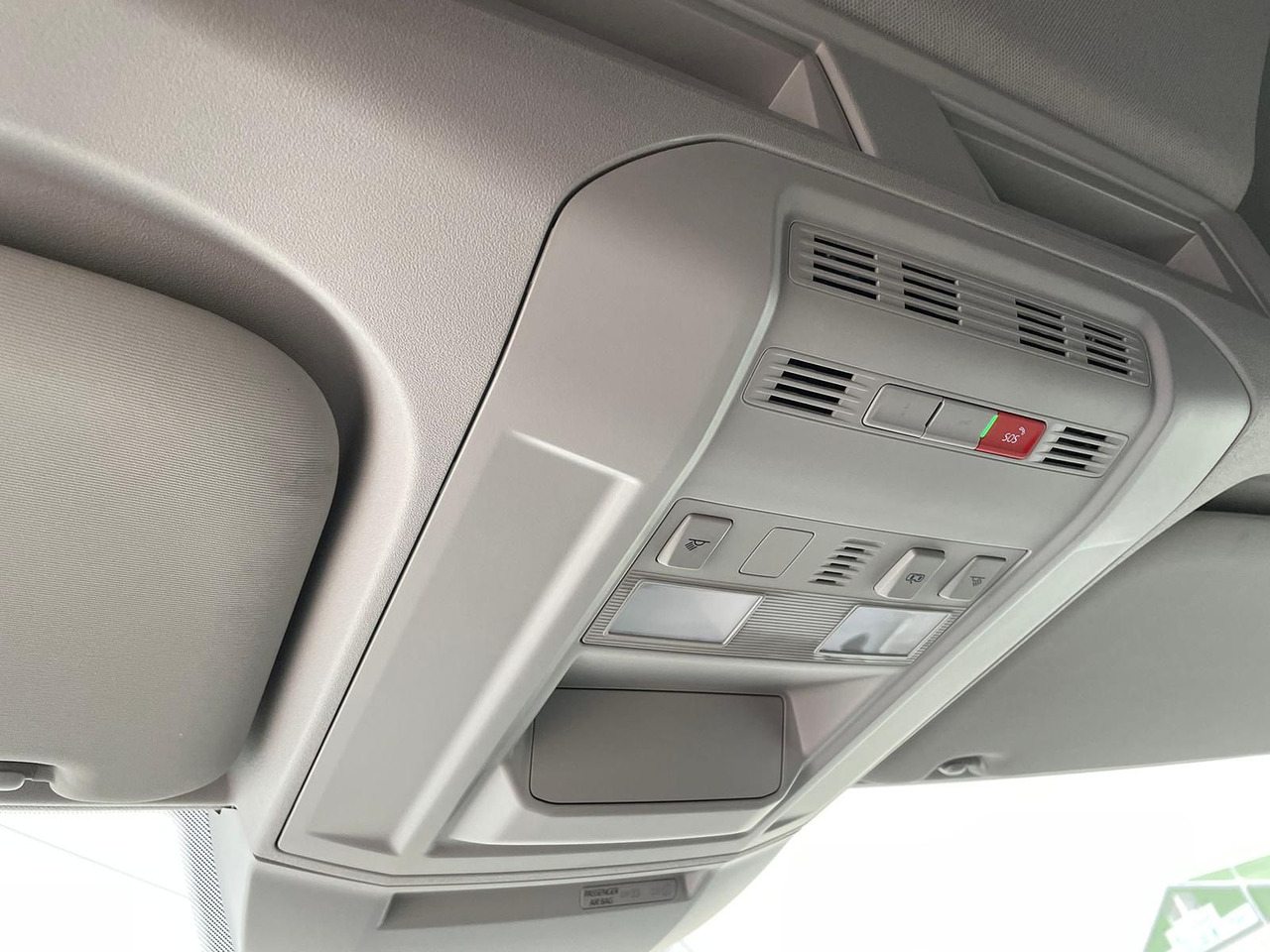 Coche MAN TGE 3.160 L4H3 KASTEN TEMPOMAT AHK SITZHZ DAB: foto 33 Coche MAN TGE 3.160 L4H3 KASTEN TEMPOMAT AHK SITZHZ DAB: foto 33