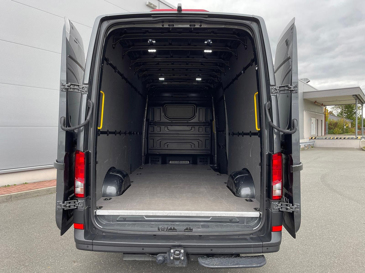 Furgón MAN TGE 3.160 L4H3 KASTEN TEMPOMAT AHK SITZHZ DAB: foto 11