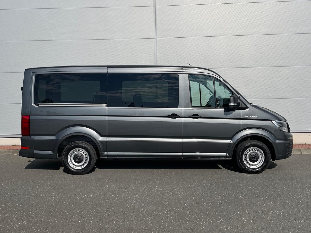 MAN TGE 3.180 Kombi L3H2 LED ACC NAVI SITZHZ - Minibús, Furgoneta de pasajeros: foto 5 MAN TGE 3.180 Kombi L3H2 LED ACC NAVI SITZHZ - Minibús, Furgoneta de pasajeros: foto 5