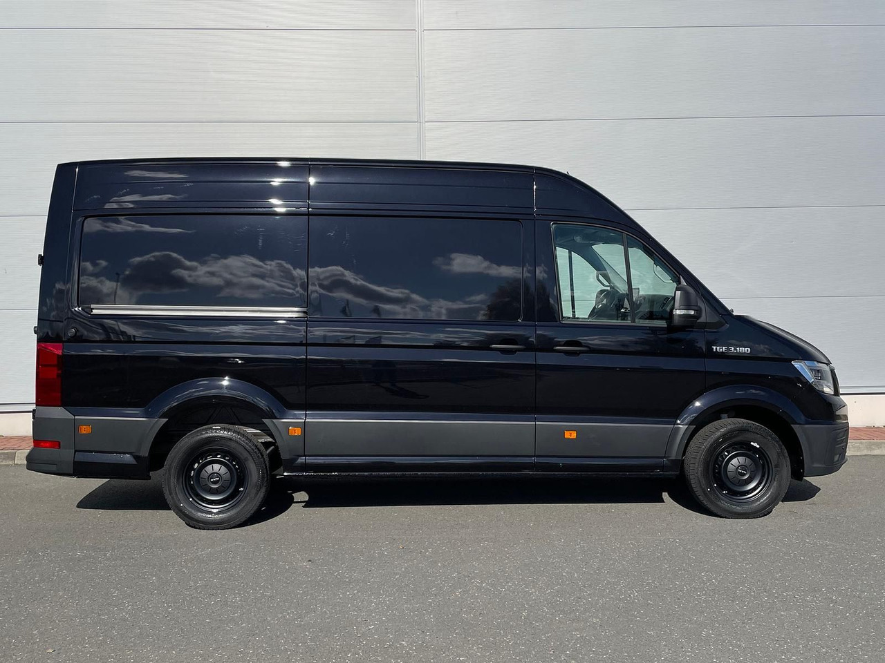 MAN TGE 3.180 L3H3 Kasten STANDHZ ACC NAVI KAMERA - Furgón: foto 5 MAN TGE 3.180 L3H3 Kasten STANDHZ ACC NAVI KAMERA - Furgón: foto 5