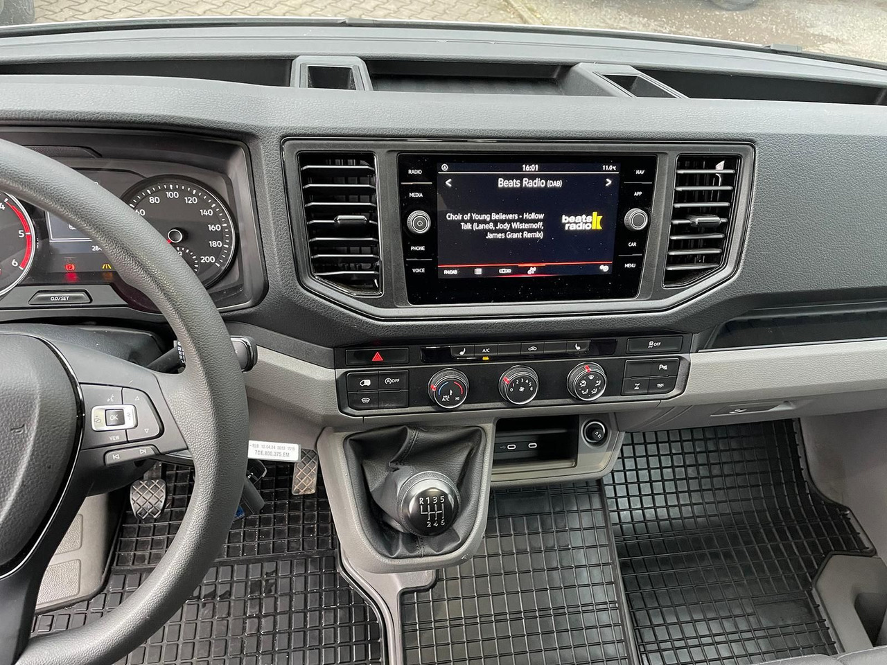 Furgón, Furgoneta combi MAN TGE 3.180 L3H3 MIXTO 4x4 STANDHZ DIFF AHK ACC: foto 10 Furgón, Furgoneta combi MAN TGE 3.180 L3H3 MIXTO 4x4 STANDHZ DIFF AHK ACC: foto 10