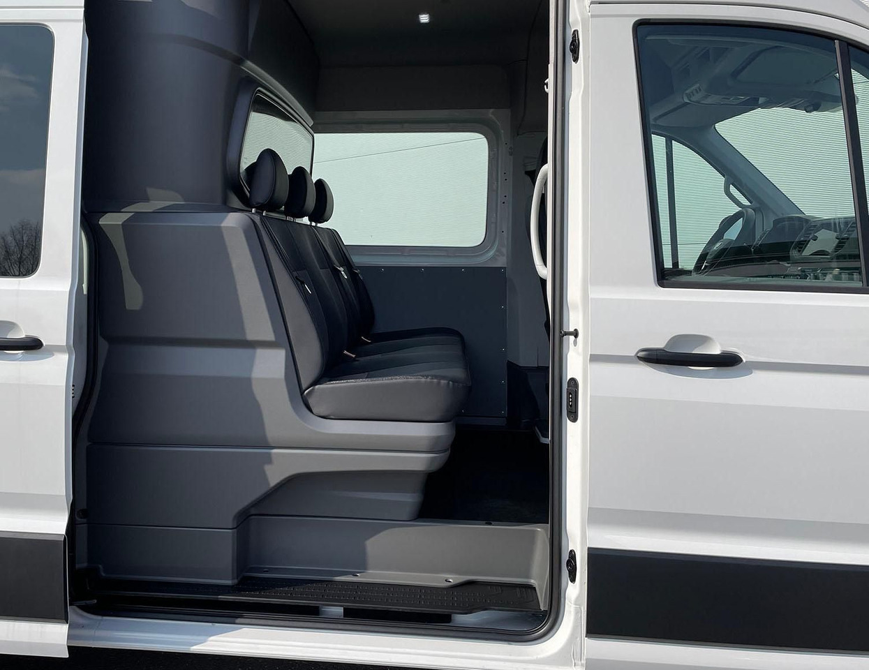 Furgón, Furgoneta combi MAN TGE 3.180 L3H3 MIXTO 4x4 STANDHZ DIFF AHK ACC: foto 6 Furgón, Furgoneta combi MAN TGE 3.180 L3H3 MIXTO 4x4 STANDHZ DIFF AHK ACC: foto 6