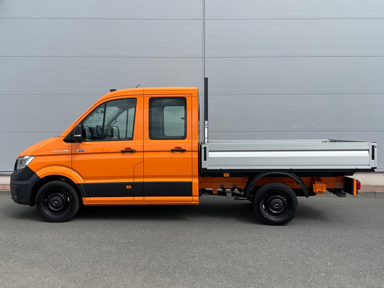 Coche MAN TGE 3.180 Pritsche DOKA MR 4x4 ACC LED DIFF-SPER: foto 6