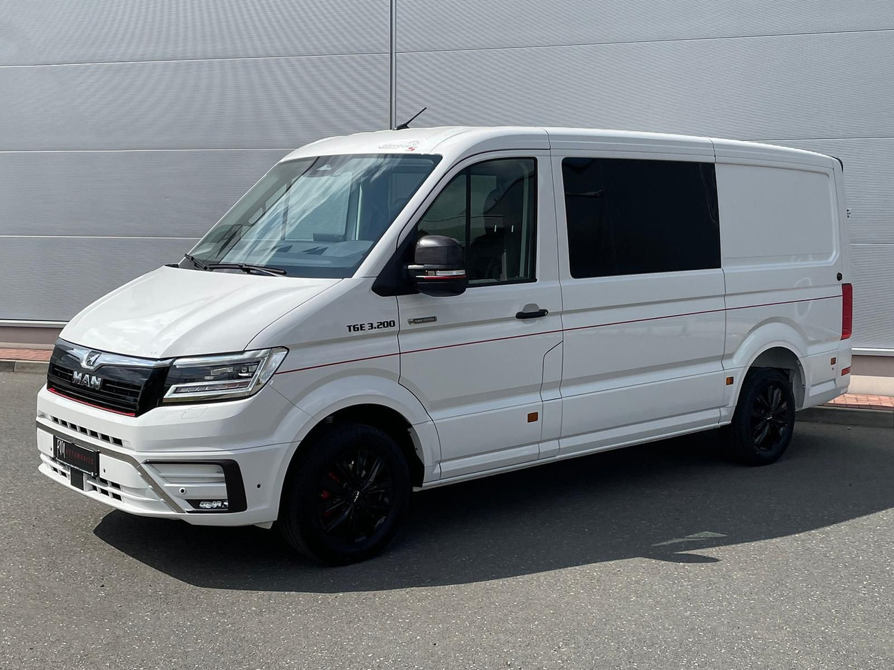 MAN TGE 3.200 L3H2 MIXTO 4x4 Individual S ACC STHZ - Coche: foto 1 MAN TGE 3.200 L3H2 MIXTO 4x4 Individual S ACC STHZ - Coche: foto 1