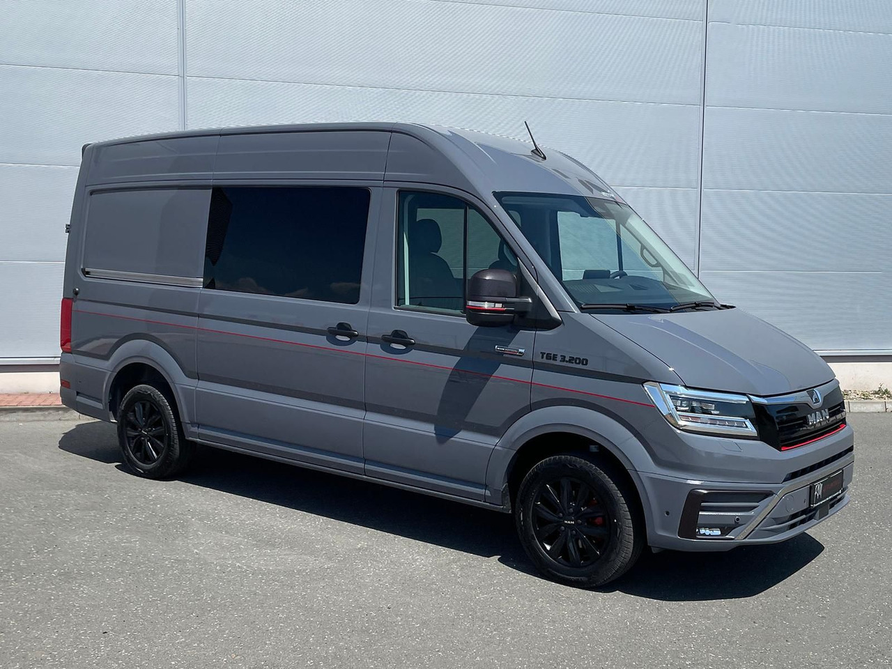 MAN TGE 3.200 L3H3 MIXTO 4x4 Individual S ACC STHZ - Coche: foto 2 MAN TGE 3.200 L3H3 MIXTO 4x4 Individual S ACC STHZ - Coche: foto 2