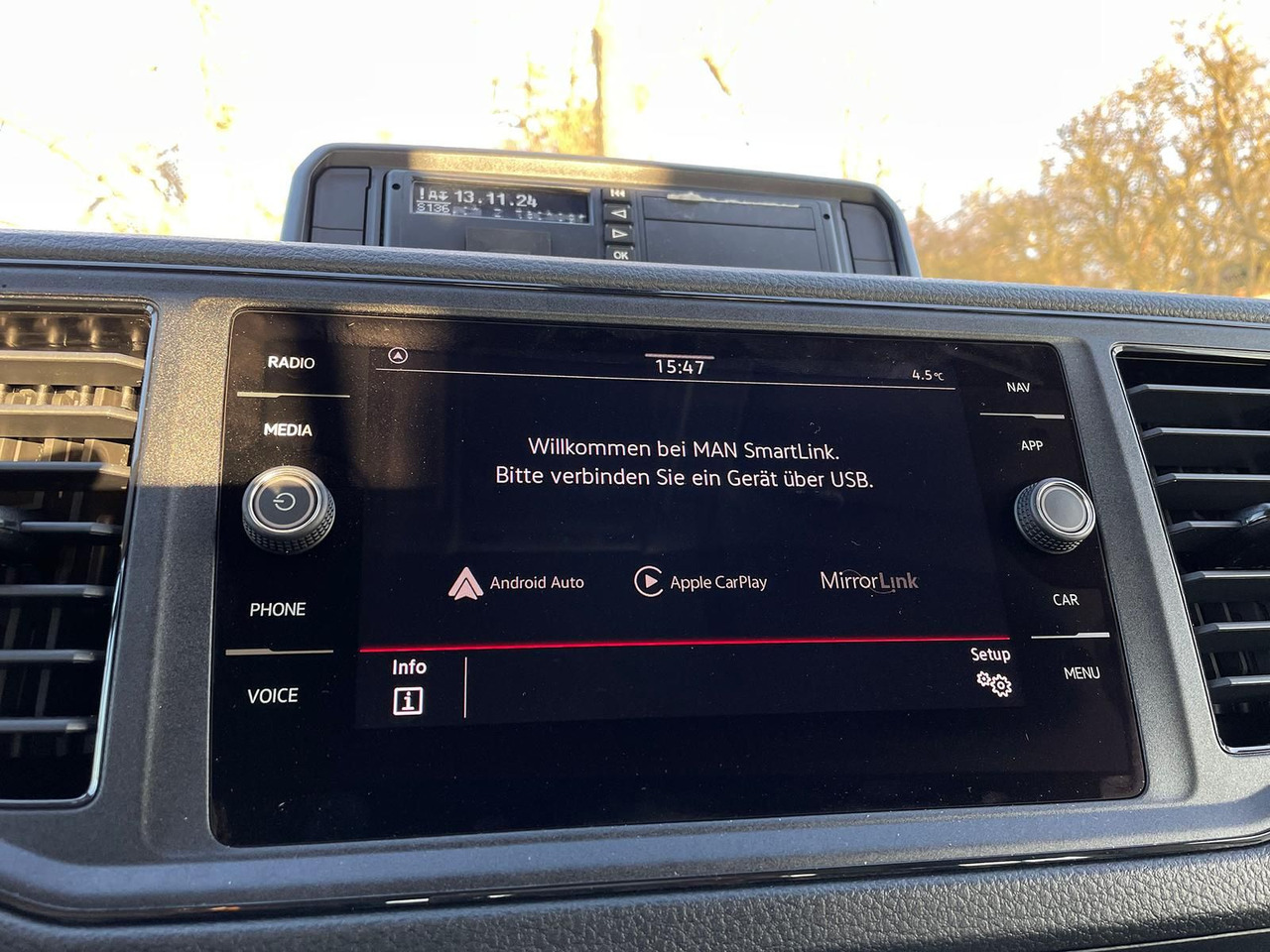 Coche MAN TGE 5.160 Fahrgestell DOKA L4 AHK SITZHZ LED DAB: foto 22 Coche MAN TGE 5.160 Fahrgestell DOKA L4 AHK SITZHZ LED DAB: foto 22