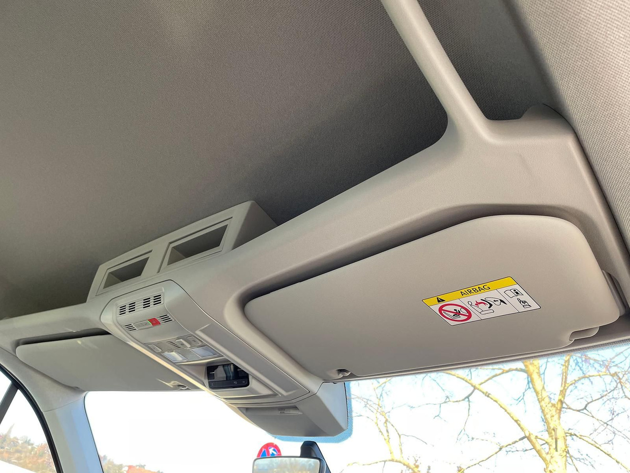 Coche MAN TGE 5.160 Fahrgestell DOKA L4 AHK SITZHZ LED DAB: foto 34