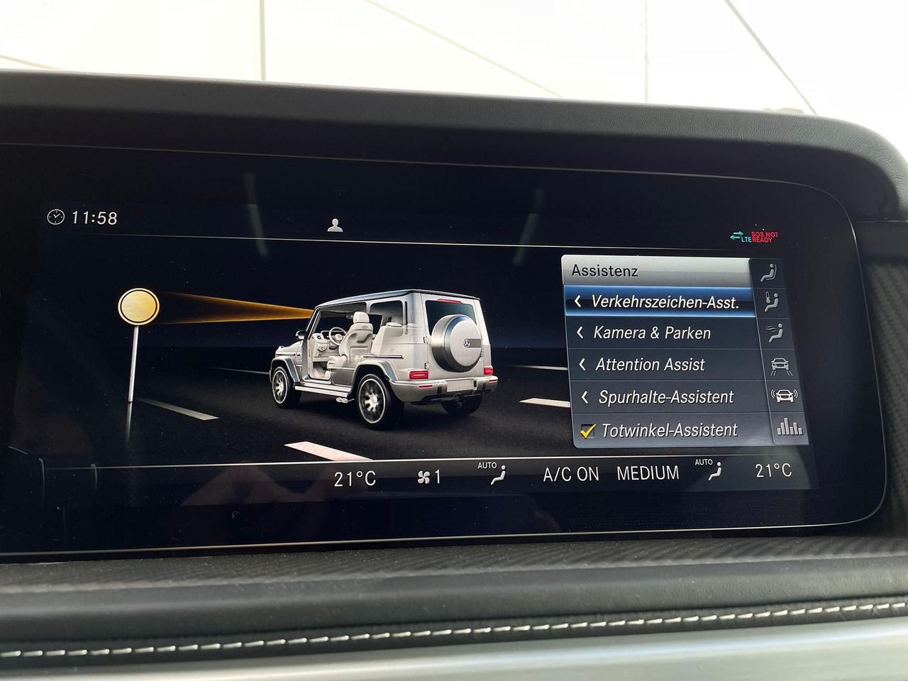 SUV/ Todoterreno Mercedes-Benz AMG G 63 4x4² 360° LEDER SHD NIGHT BURMESTER: foto 28 SUV/ Todoterreno Mercedes-Benz AMG G 63 4x4² 360° LEDER SHD NIGHT BURMESTER: foto 28