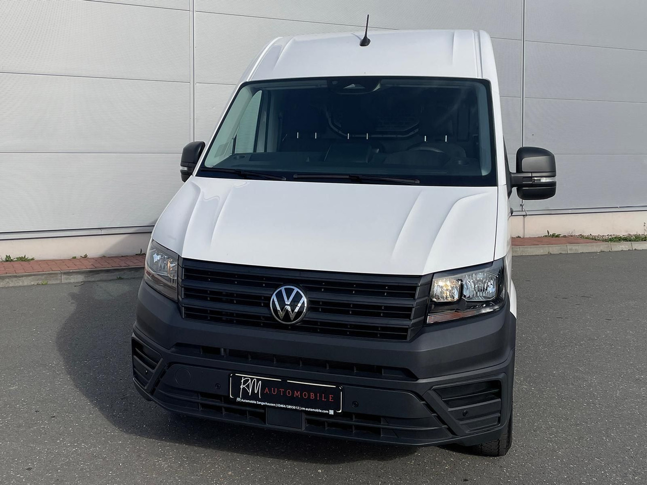 Volkswagen Crafter Kasten 35 L4H3 KAMERA KLIMA SITZHZ DAB - Furgoneta de pasajeros: foto 4 Volkswagen Crafter Kasten 35 L4H3 KAMERA KLIMA SITZHZ DAB - Furgoneta de pasajeros: foto 4