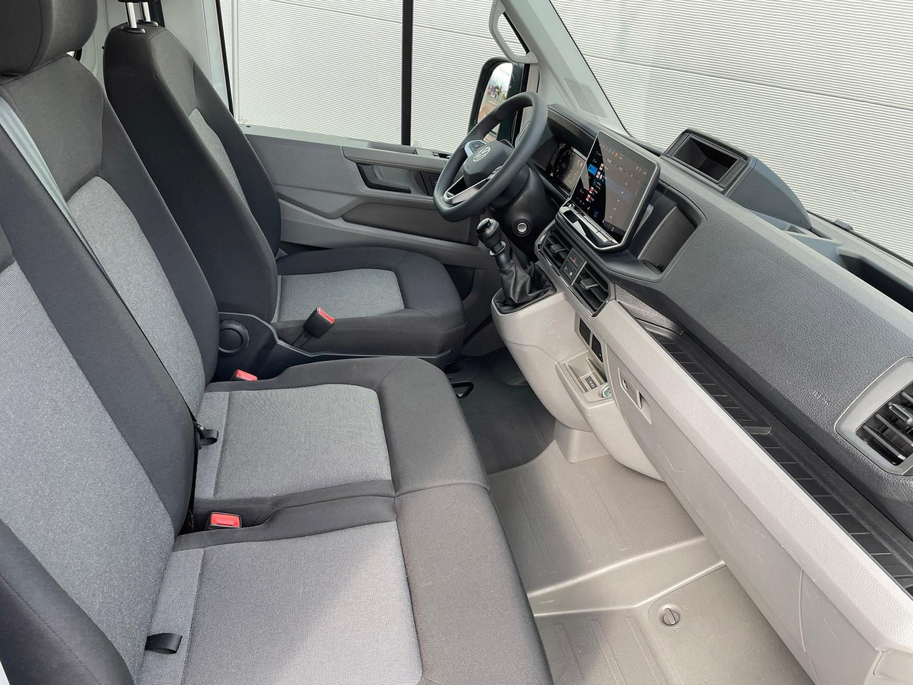 Furgón, Furgoneta combi Volkswagen Crafter MIXTO 35 L4H3 KAMERA KLIMA SITZHZ DAB: foto 20