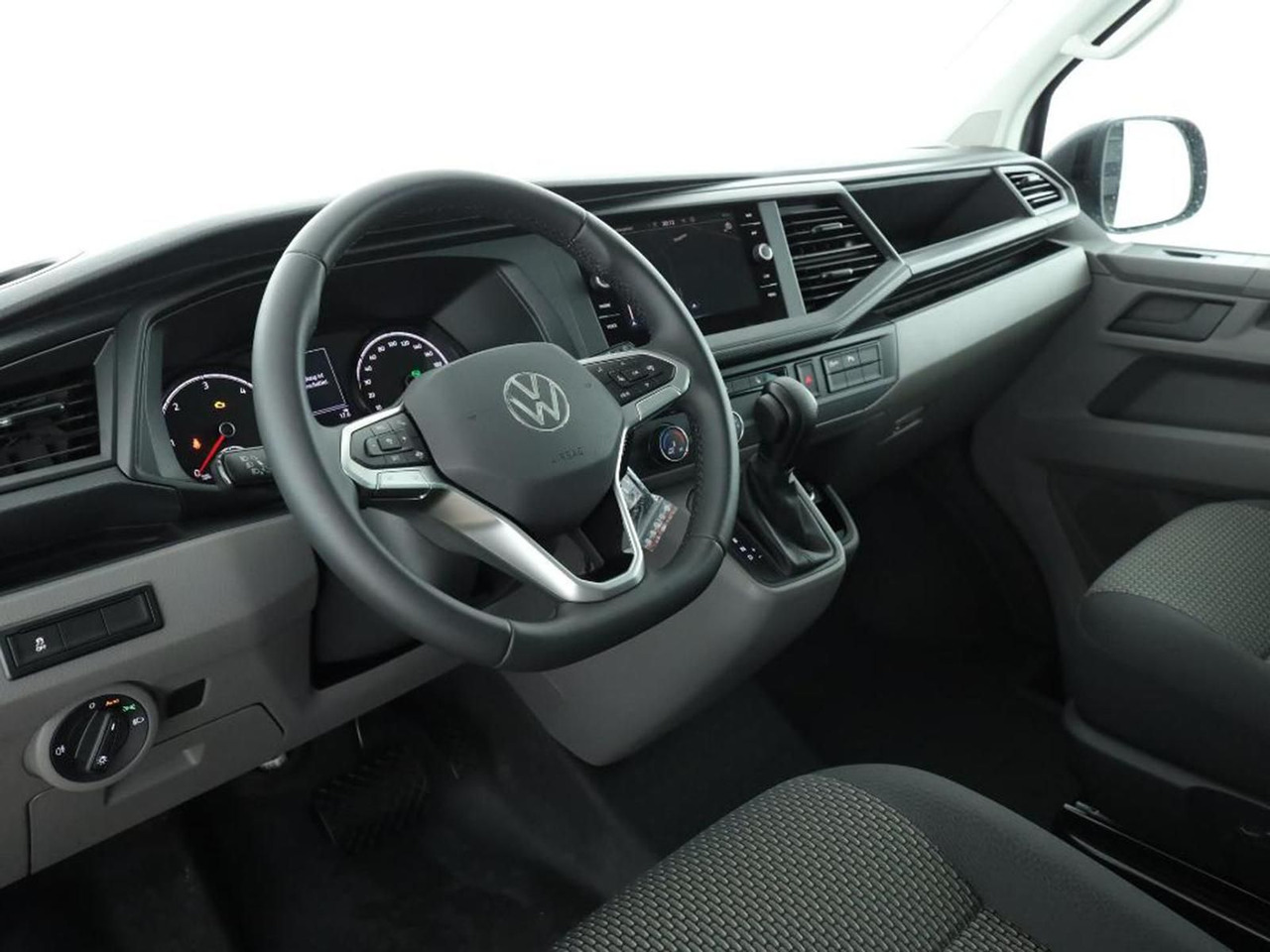 Volkswagen T6.1 Transporter 4MOTION NAVI STANDHZ ACC PDC - Minibús, Furgoneta de pasajeros: foto 4 Volkswagen T6.1 Transporter 4MOTION NAVI STANDHZ ACC PDC - Minibús, Furgoneta de pasajeros: foto 4