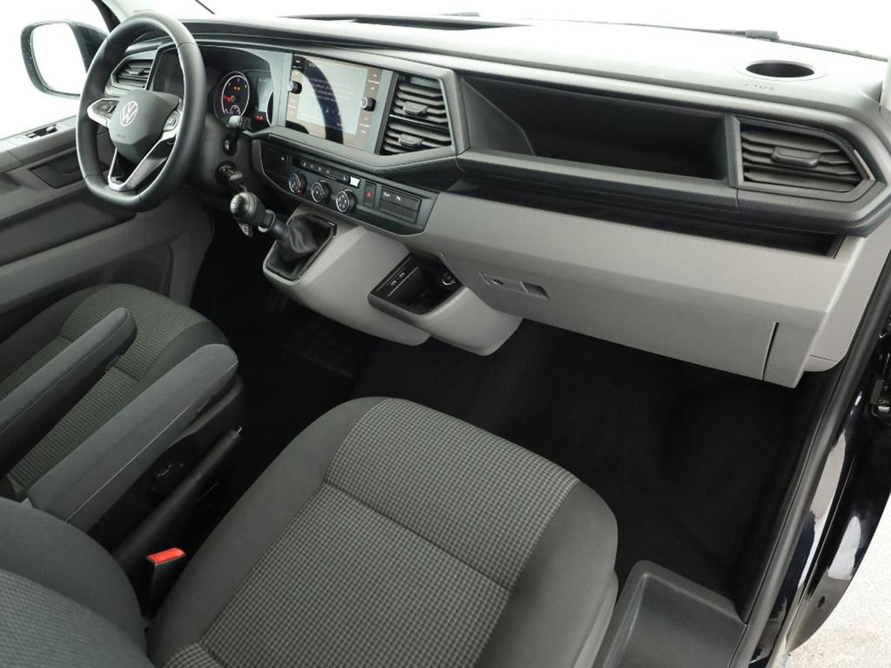 Volkswagen T6.1 Transporter Kombi KR STANDHZ LED ACC NAVI - Furgoneta de pasajeros: foto 3 Volkswagen T6.1 Transporter Kombi KR STANDHZ LED ACC NAVI - Furgoneta de pasajeros: foto 3