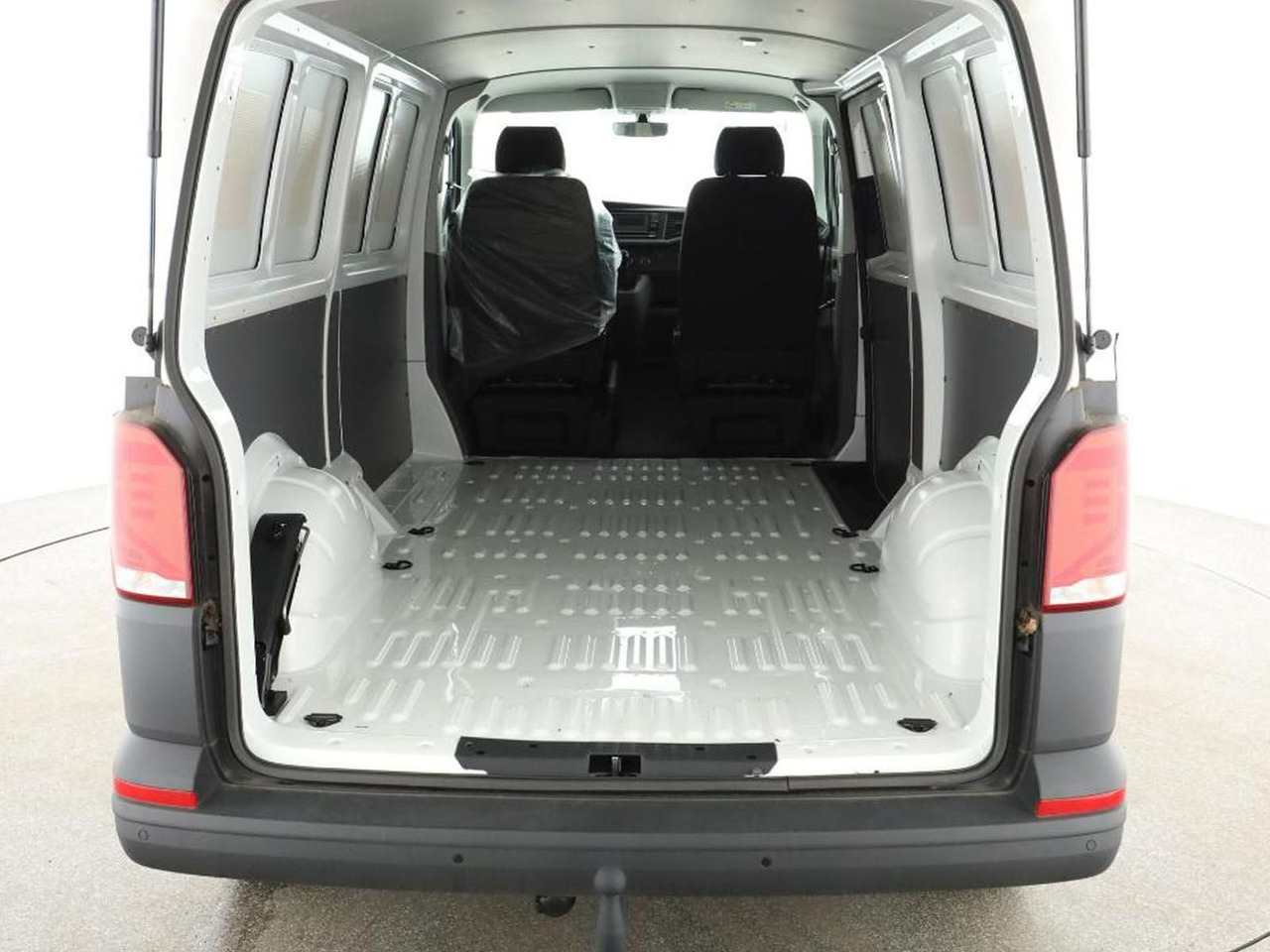 Volkswagen T6.1 Transporter LR FWD PDC SITZHZ TEMP AHK - Furgón: foto 3 Volkswagen T6.1 Transporter LR FWD PDC SITZHZ TEMP AHK - Furgón: foto 3