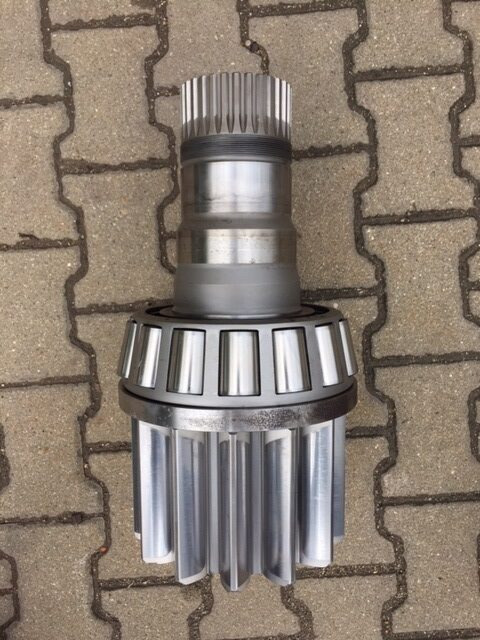 Liebherr Abtriebswelle ID-Nr.90011486. SAT375/279. P9150-1135, R9150-1133, R9150-1438, R9150-1592, R9150-1653, R9150-1857, R964C . #F04# - Palier para Excavadora: foto 1 Liebherr Abtriebswelle ID-Nr.90011486. SAT375/279. P9150-1135, R9150-1133, R9150-1438, R9150-1592, R9150-1653, R9150-1857, R964C . #F04# - Palier para Excavadora: foto 1