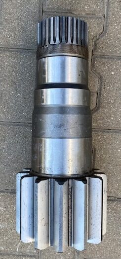 Liebherr Abtriebswelle ID-Nr.90205360.  SAT375/276.  R950, R956, R960, RZG956.   #ZTMAB# - Reductor de giro para Excavadora de cadenas: foto 5 Liebherr Abtriebswelle ID-Nr.90205360.  SAT375/276.  R950, R956, R960, RZG956.   #ZTMAB# - Reductor de giro para Excavadora de cadenas: foto 5