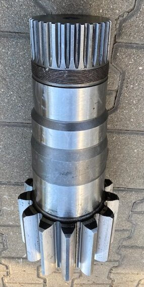 Liebherr Abtriebswelle ID-Nr.90205360.  SAT375/276.  R950, R956, R960, RZG956.   #ZTMAB# - Reductor de giro para Excavadora de cadenas: foto 3 Liebherr Abtriebswelle ID-Nr.90205360.  SAT375/276.  R950, R956, R960, RZG956.   #ZTMAB# - Reductor de giro para Excavadora de cadenas: foto 3