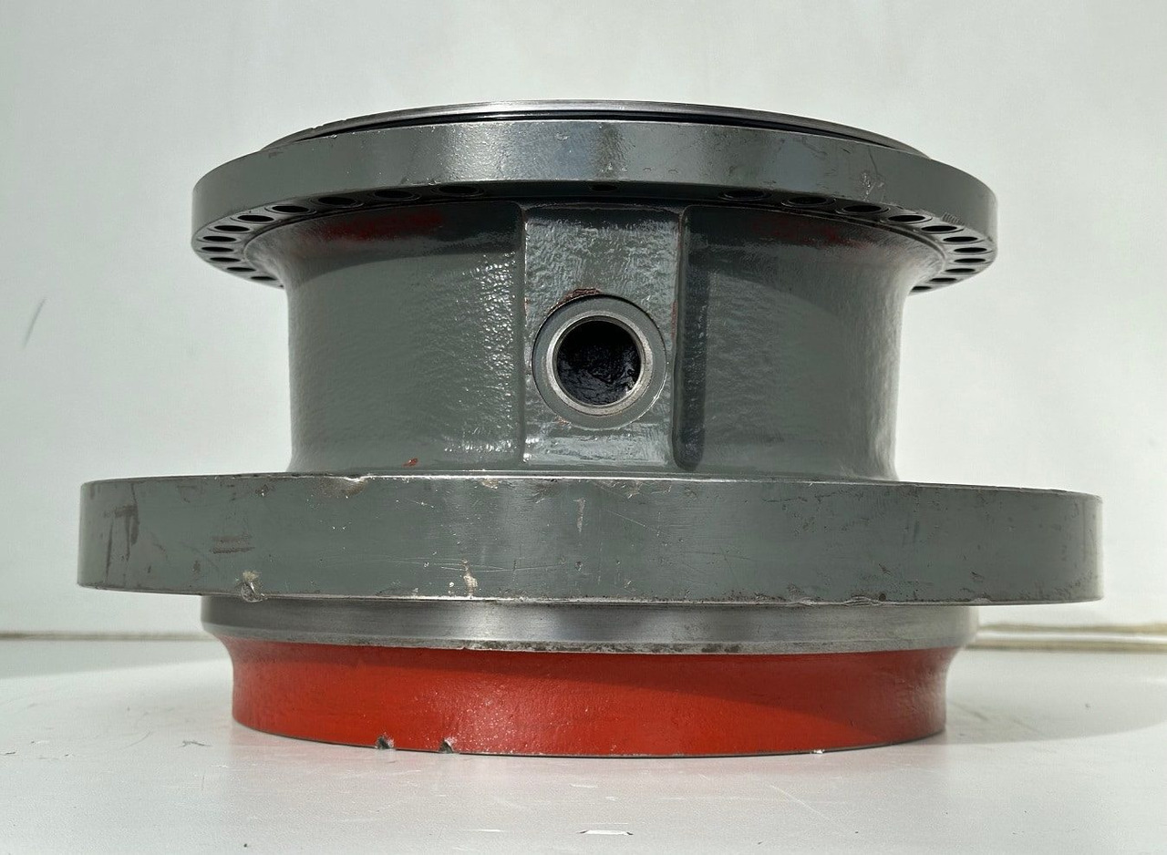 Liebherr Abtriebswellengehäuse ID-Nr.90208566 - Liebherr Kegelrollenlager ID-Nr.761001903. LH40, LH50, R926, R928, R930. #90208566.01342# - Reductor de giro para Maquinaria de construcción: foto 2 Liebherr Abtriebswellengehäuse ID-Nr.90208566 - Liebherr Kegelrollenlager ID-Nr.761001903. LH40, LH50, R926, R928, R930. #90208566.01342# - Reductor de giro para Maquinaria de construcción: foto 2