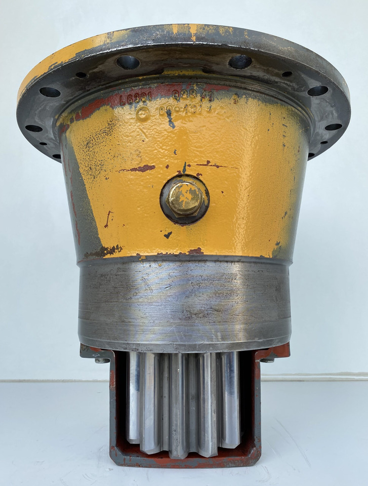 Liebherr Abtriebswellengehäuse ID-Nr.9441707 mit Abtriebswelle ID-Nr.9441713. SAT300/213 - SAT300/225 - SAT375/219. A900 C-LI, A944 B-LI, E942,LOS942,LOS944,P942,P944,R942,R944, R944B. #AB.1555# - Reductor de giro para Maquinaria de construcción: foto 3 Liebherr Abtriebswellengehäuse ID-Nr.9441707 mit Abtriebswelle ID-Nr.9441713. SAT300/213 - SAT300/225 - SAT375/219. A900 C-LI, A944 B-LI, E942,LOS942,LOS944,P942,P944,R942,R944, R944B. #AB.1555# - Reductor de giro para Maquinaria de construcción: foto 3