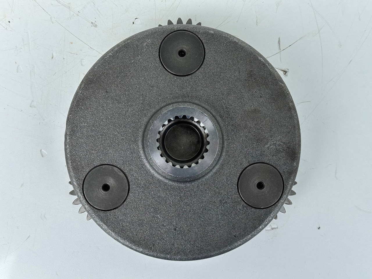 Caja de cambios y piezas Liebherr - Bonfiglioli Planetenradsatz mit ID-Nr.10355341. LTM 1045-3-1-, LTM 1050-3-1, LTM 1055-1, LTM 1055-3-1-, LTM 1055-3-2-, LTM1070-4-1-, LTM1070-4-2-. #10355341.6088598#: foto 6 Caja de cambios y piezas Liebherr - Bonfiglioli Planetenradsatz mit ID-Nr.10355341. LTM 1045-3-1-, LTM 1050-3-1, LTM 1055-1, LTM 1055-3-1-, LTM 1055-3-2-, LTM1070-4-1-, LTM1070-4-2-. #10355341.6088598#: foto 6