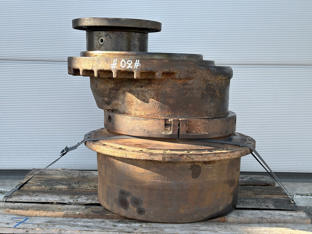 Liebherr Fahrantrieb FAT450E510. ID-Nr.970351501 - ID-Nr.90025195 - ID-Nr.90203584. LR634-992, LU755D-999, O634-992, PR734-4L-1481,PR734-4XL-1659. #10739.02# - Mando final para Bulldozer: foto 2 Liebherr Fahrantrieb FAT450E510. ID-Nr.970351501 - ID-Nr.90025195 - ID-Nr.90203584. LR634-992, LU755D-999, O634-992, PR734-4L-1481,PR734-4XL-1659. #10739.02# - Mando final para Bulldozer: foto 2