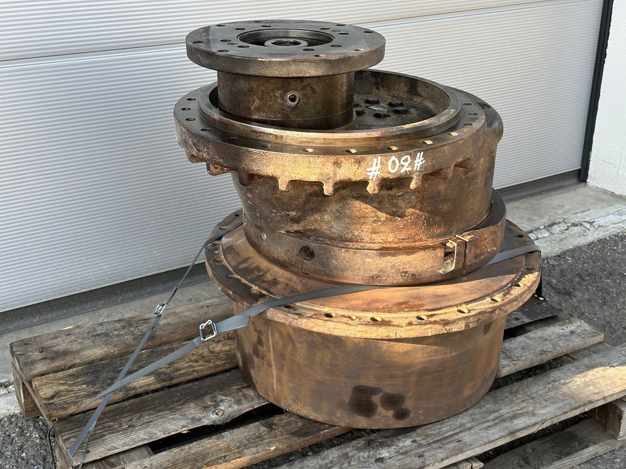 Liebherr Fahrantrieb FAT450E510. ID-Nr.970351501 - ID-Nr.90025195 - ID-Nr.90203584. LR634-992, LU755D-999, O634-992, PR734-4L-1481,PR734-4XL-1659. #10739.02# - Mando final para Bulldozer: foto 1 Liebherr Fahrantrieb FAT450E510. ID-Nr.970351501 - ID-Nr.90025195 - ID-Nr.90203584. LR634-992, LU755D-999, O634-992, PR734-4L-1481,PR734-4XL-1659. #10739.02# - Mando final para Bulldozer: foto 1