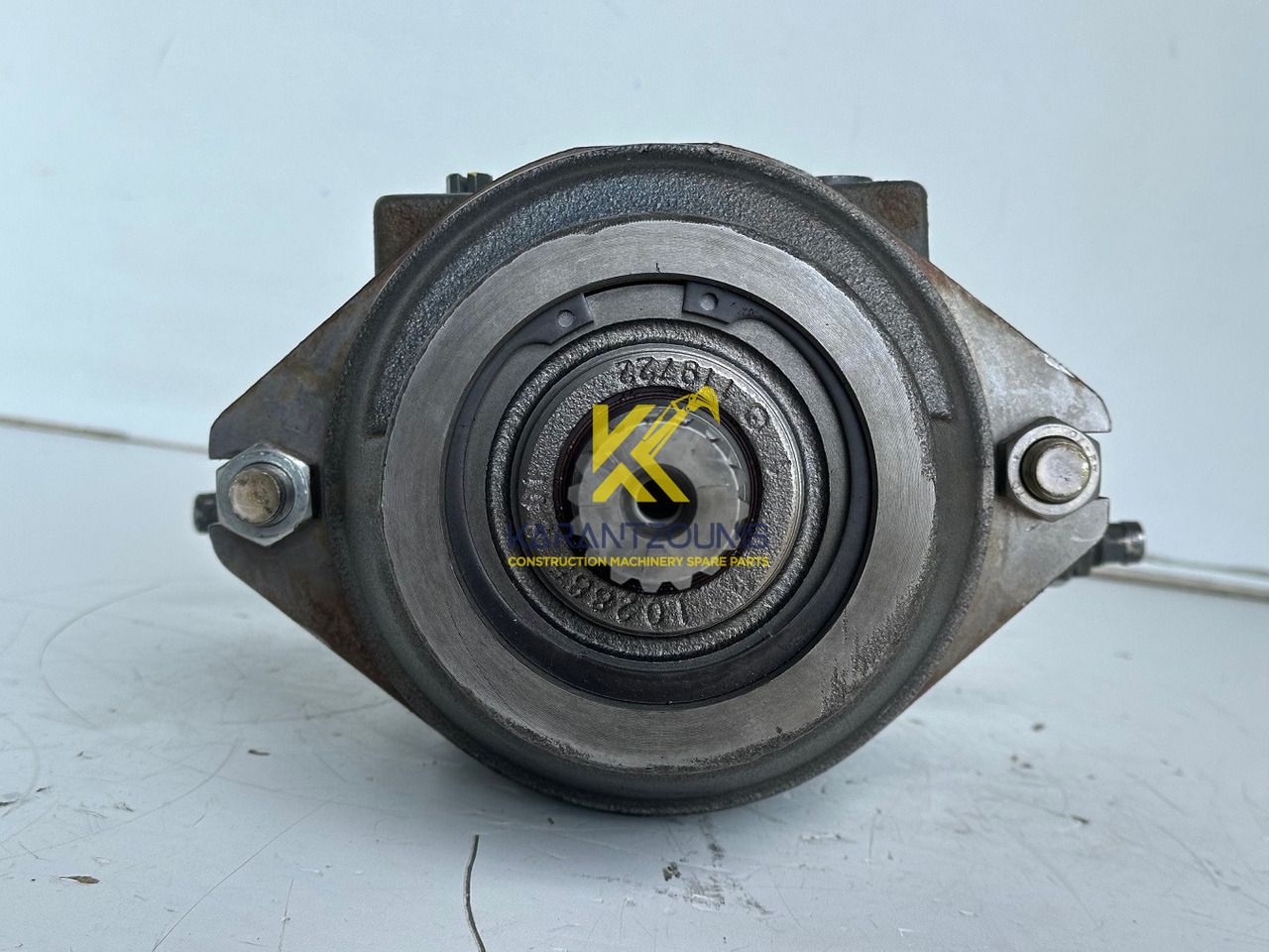 Liebherr Hydraulikeinbaumotor Typ:FMF058, ID-Nr.10122576 - ID-Nr.10145827 - ID-Nr.11371069. LOS1906, P924 COMP , R906, R906 PROTO, R916, R922, R924, R924 COMP, R926 COMP, R926 K LC. #39780# - Motor hidráulico para Excavadora: foto 5 Liebherr Hydraulikeinbaumotor Typ:FMF058, ID-Nr.10122576 - ID-Nr.10145827 - ID-Nr.11371069. LOS1906, P924 COMP , R906, R906 PROTO, R916, R922, R924, R924 COMP, R926 COMP, R926 K LC. #39780# - Motor hidráulico para Excavadora: foto 5
