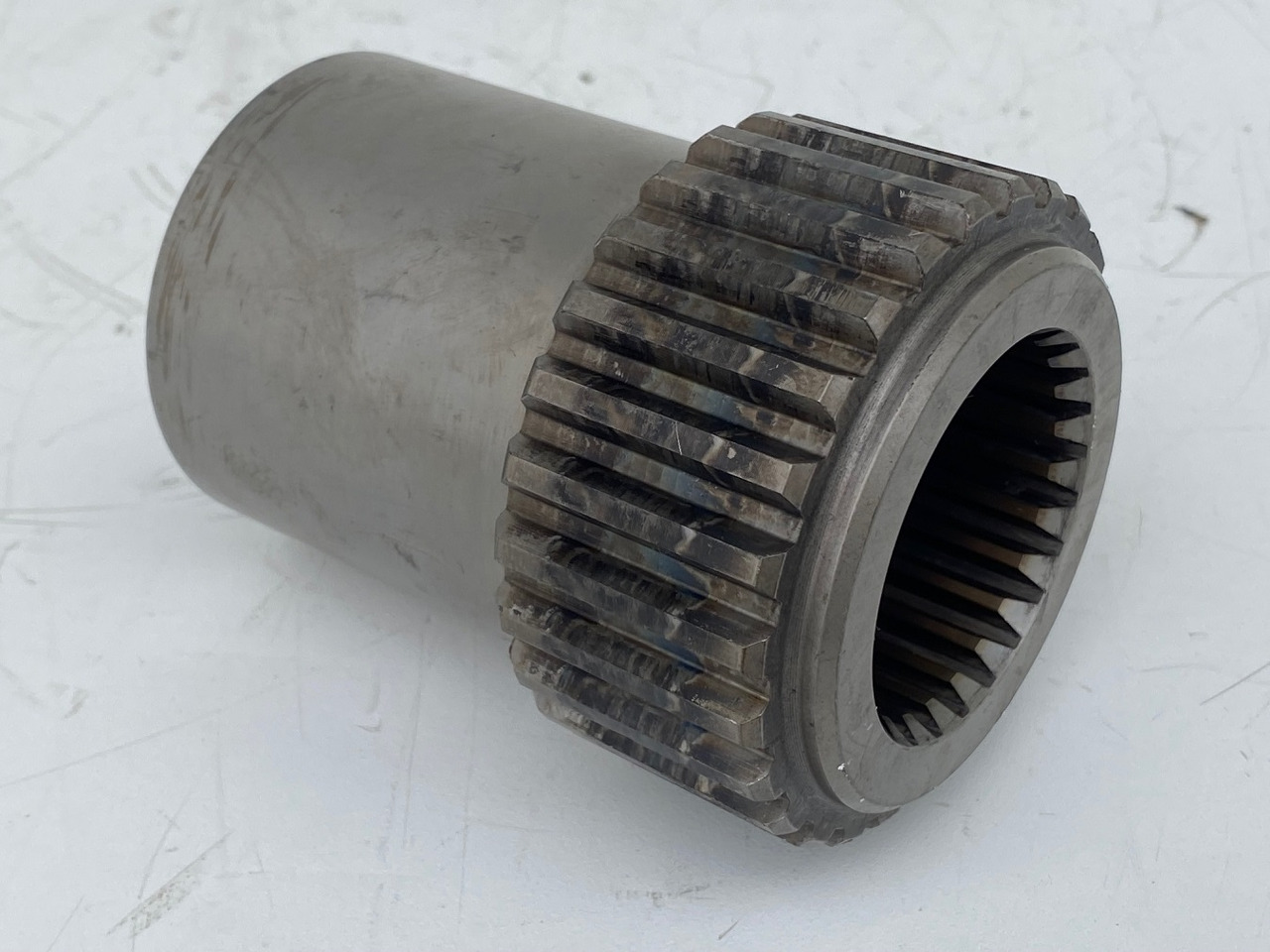 Liebherr Lamellenträger ID-Nr.9443704 - ID-Nr.944370403. FAT600, FAT600P067, FAT600P080. #LAM1005# - Mando final para Excavadora de cadenas: foto 2 Liebherr Lamellenträger ID-Nr.9443704 - ID-Nr.944370403. FAT600, FAT600P067, FAT600P080. #LAM1005# - Mando final para Excavadora de cadenas: foto 2