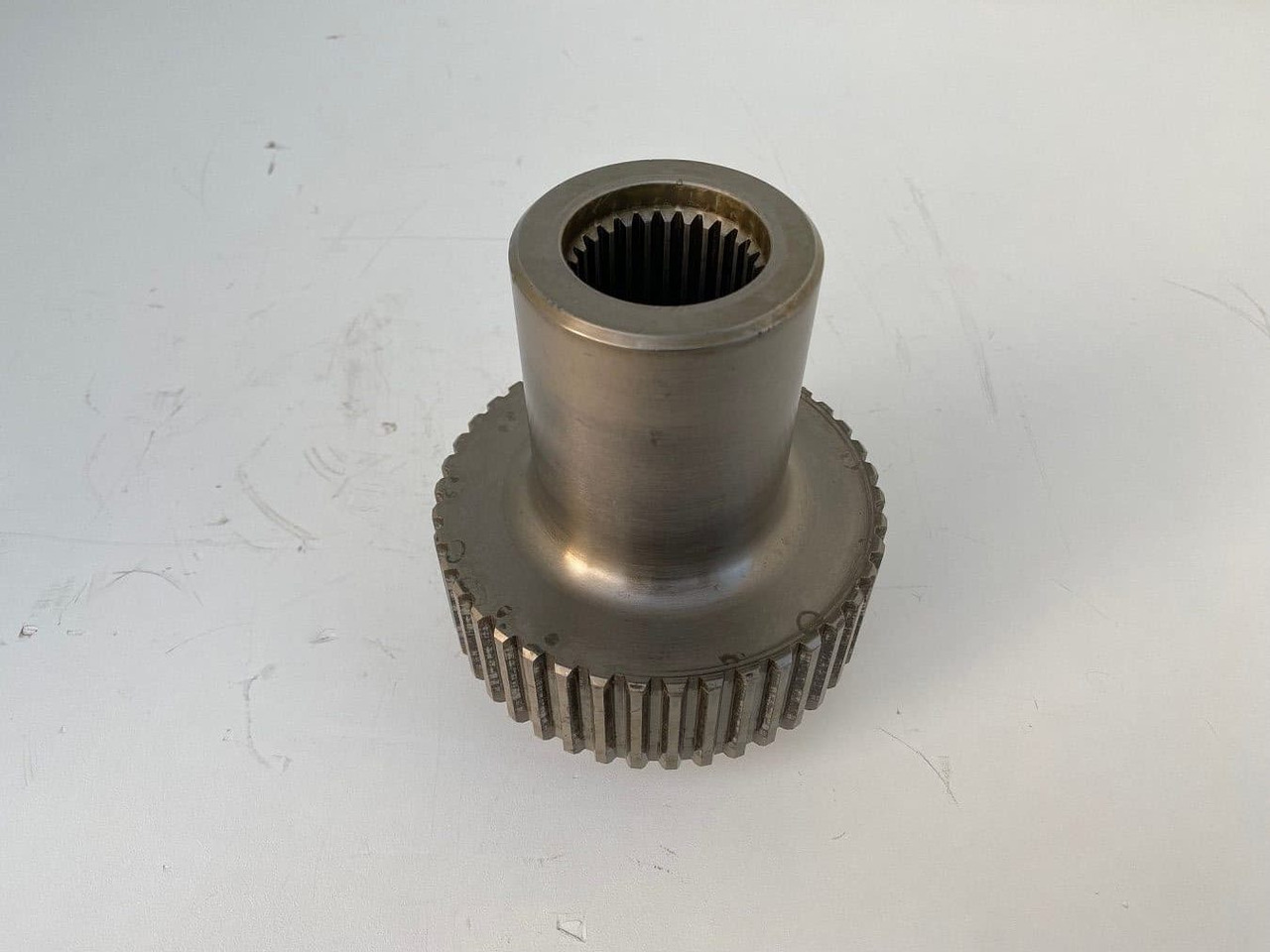 Liebherr Lamellenträger ID-Nr.968677201. FAT400E521, FAT400E511, FAT600E506, FAT600E507, FAT600E512. - Mando final para Bulldozer: foto 3 Liebherr Lamellenträger ID-Nr.968677201. FAT400E521, FAT400E511, FAT600E506, FAT600E507, FAT600E512. - Mando final para Bulldozer: foto 3